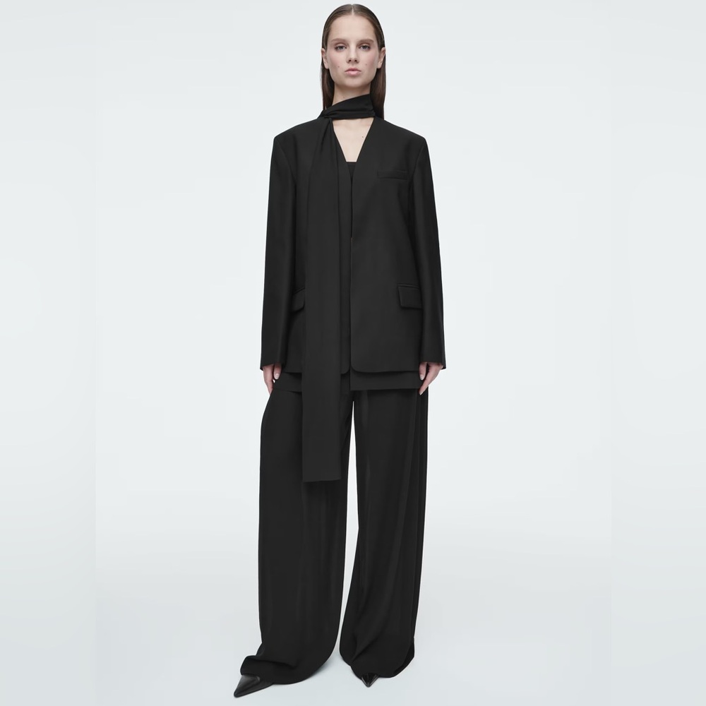 NWT🖤 COS Wide-Leg Trouser
